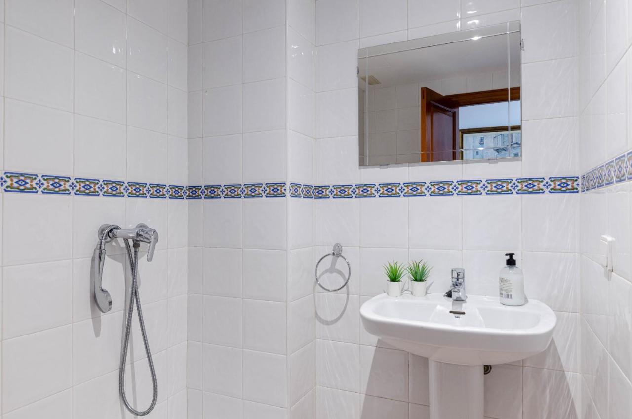 Yourhouse Blaublue 2 2 Apartment With Sea Views กันปิกาฟอร์ต ภายนอก รูปภาพ