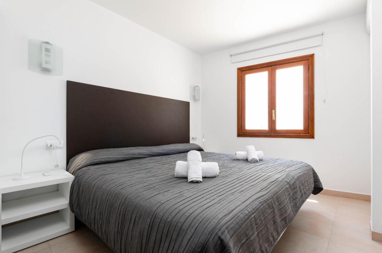Yourhouse Blaublue 2 2 Apartment With Sea Views กันปิกาฟอร์ต ภายนอก รูปภาพ